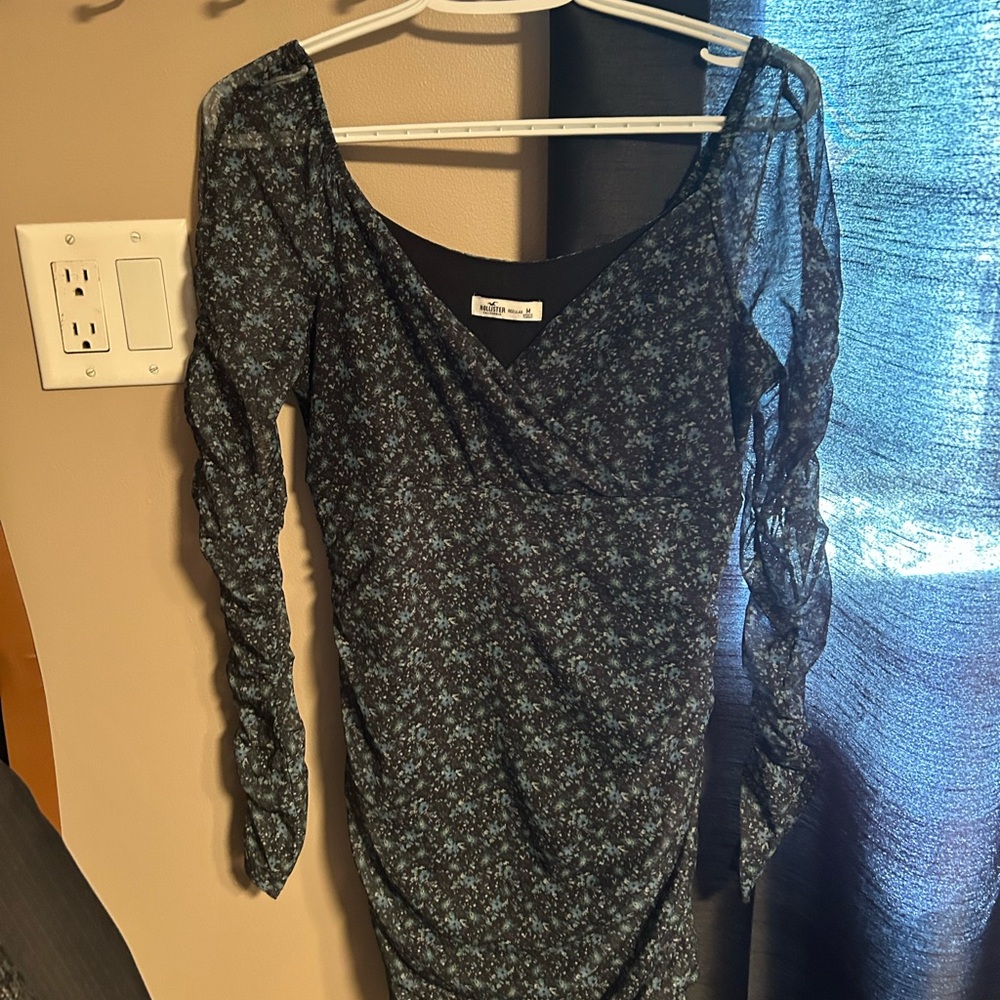 Hollister Black and Blue Floral Long Sleeve Dress